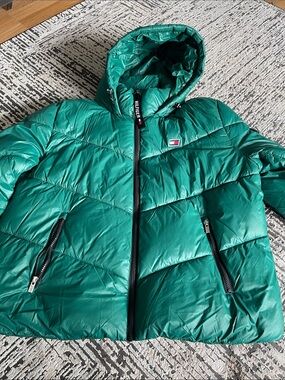 Tommy Hilfiger Emerald Green Quilted Puffer Jacket with Hood